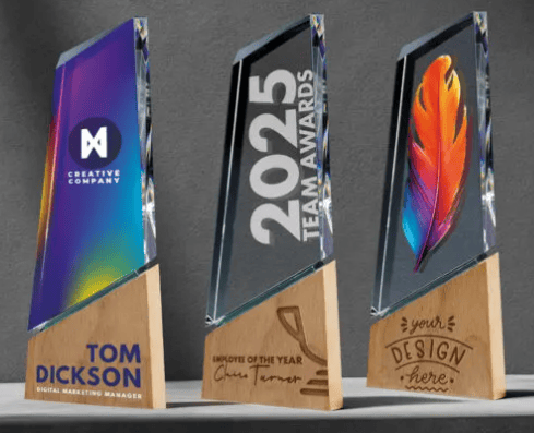 YourLogo.uk image of branded dealer plaques, and corporate awards